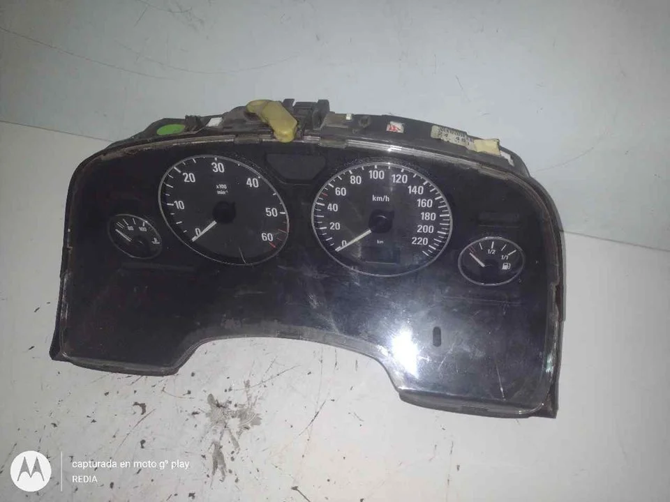 Foto de CUADRO INSTRUMENTOS OPEL ZAFIRA A referencia 24461768JU