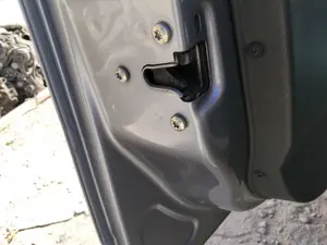 Foto de CERRADURA PUERTA DELANTERA IZQUIERDA OPEL ASTRA H BERLINA