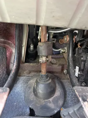 Foto de COLUMNA DIRECCION RENAULT TRAFIC II FURGÓN 2.5 dCi Diesel CAT (135 CV / 99 KW)