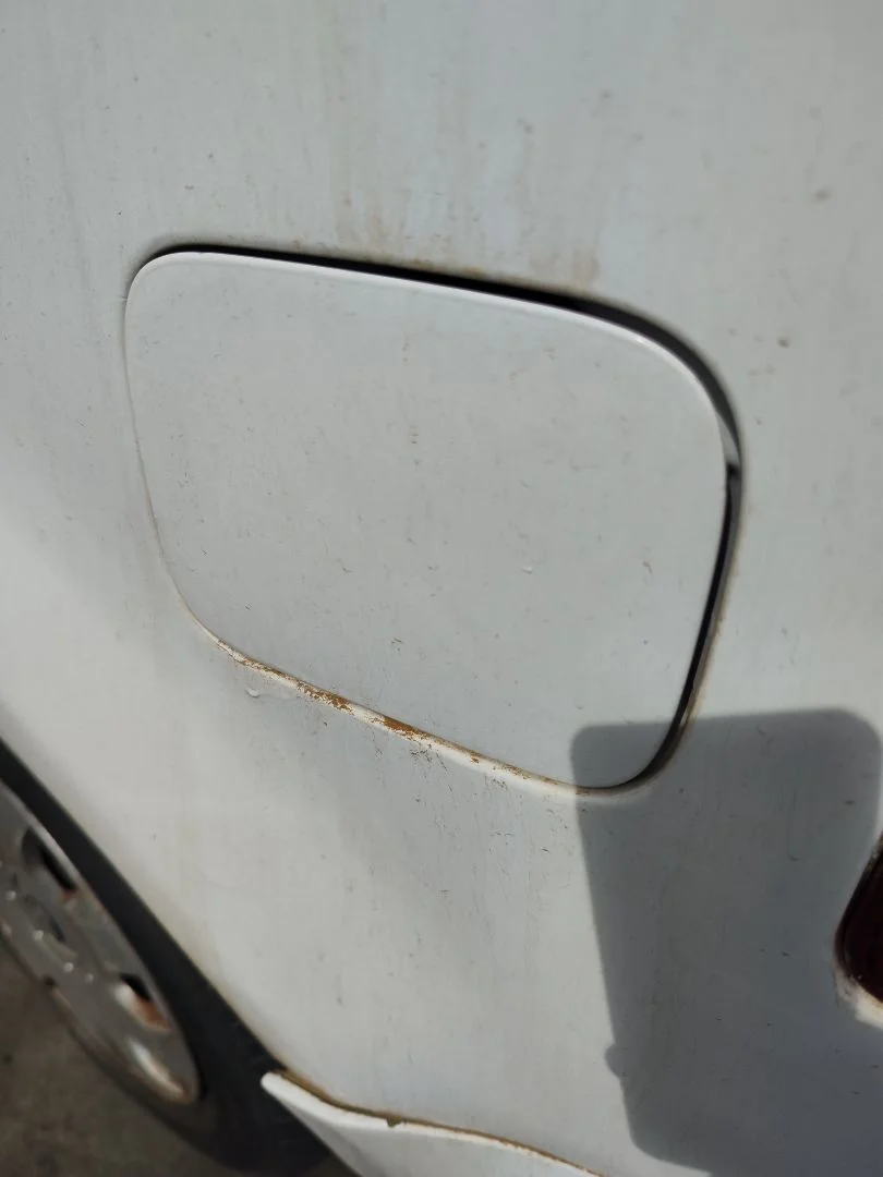 Foto de TAPA EXTERIOR COMBUSTIBLE VOLKSWAGEN CADDY (2K)(02.2004) 1.9 TDI (BSU) (75 CV / 55 KW)