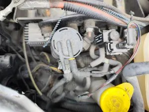 Foto de VALVULA AIRE ADICIONAL OPEL ZAFIRA A 2.0 DTI (101 CV / 74 KW)