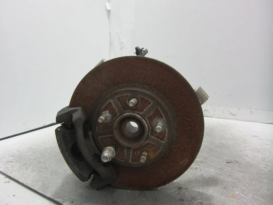 Foto de DISCO DE FRENO DELANTERO IZQUIERDO CHEVROLET HHR 2.4 16V (170 CV / 125 KW) referencia 19303814