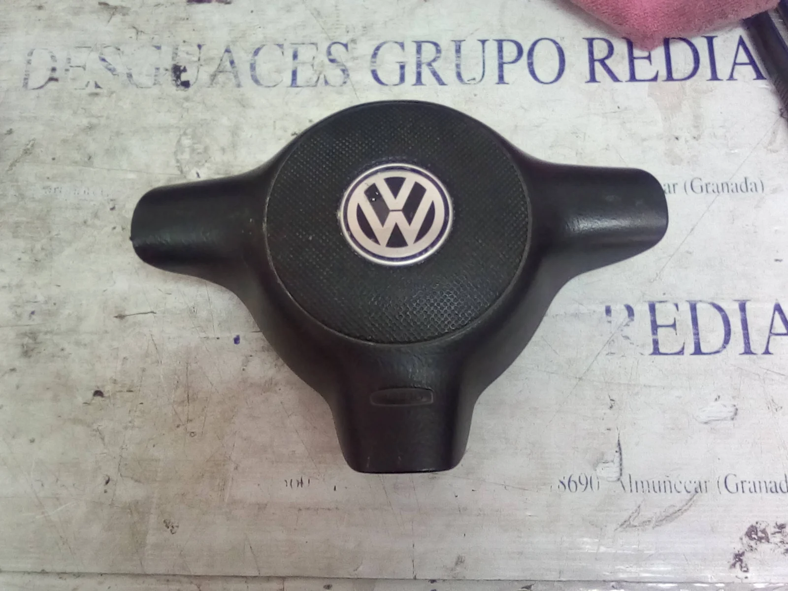 Foto de AIRBAG DELANTERO IZQUIERDO VOLKSWAGEN POLO III BERLINA (6N2) referencia 6X0880201CHCF