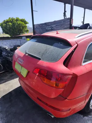 Foto de PORTON TRASERO AUDI Q7 (4L) 3.0 V6 24V TDI (233 CV / 171 KW) referencia 4L0827023 foto 3