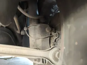Foto de BIELETA ESTABILIZADORA TRASERA DERECHA ALFA ROMEO 147 (190) 1.9 JTD CAT (110 CV / 81 KW)