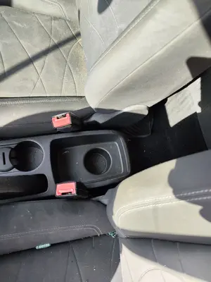 Foto de ENGANCHE CINTURON DELANTERO DERECHO FORD FIESTA (CNN) 1.5 TDCi CAT (75 CV / 55 KW)