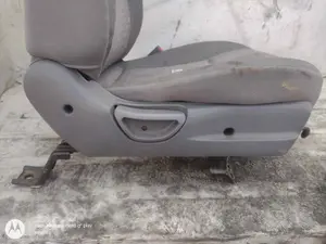 Foto de ASIENTO DELANTERO DERECHO FORD TOURNEO CONNECT (TC7) 1.8 TDCi CAT (75 CV / 55 KW) foto 4