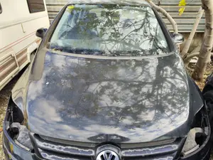 Foto de CAPO VOLKSWAGEN GOLF PLUS V (5M1) 1.9 TDI (105 CV / 77 KW) foto 3