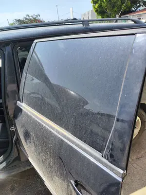 Foto de LUNA TRASERA IZQUIERDA VOLKSWAGEN PASSAT VARIANT (3B5) 1.9 TDI (110 CV / 81 KW) referencia 3B9845025