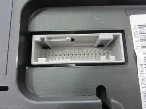 Foto de CUADRO INSTRUMENTOS AUDI ALLROAD QUATTRO QUATTRO (4B5) 2.5 V6 24V TDI (180 CV / 132 KW) referencia 4B0920933M foto 5