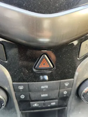 Foto de WARNING CHEVROLET CRUZE 2.0 Diesel CAT (163 CV / 120 KW)