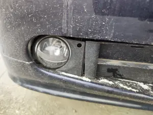 Foto de FARO ANTINIEBLA DERECHO BMW SERIE 5 BERLINA (E39) 3.0 24V Turbodiesel CAT (193 CV / 142 KW)