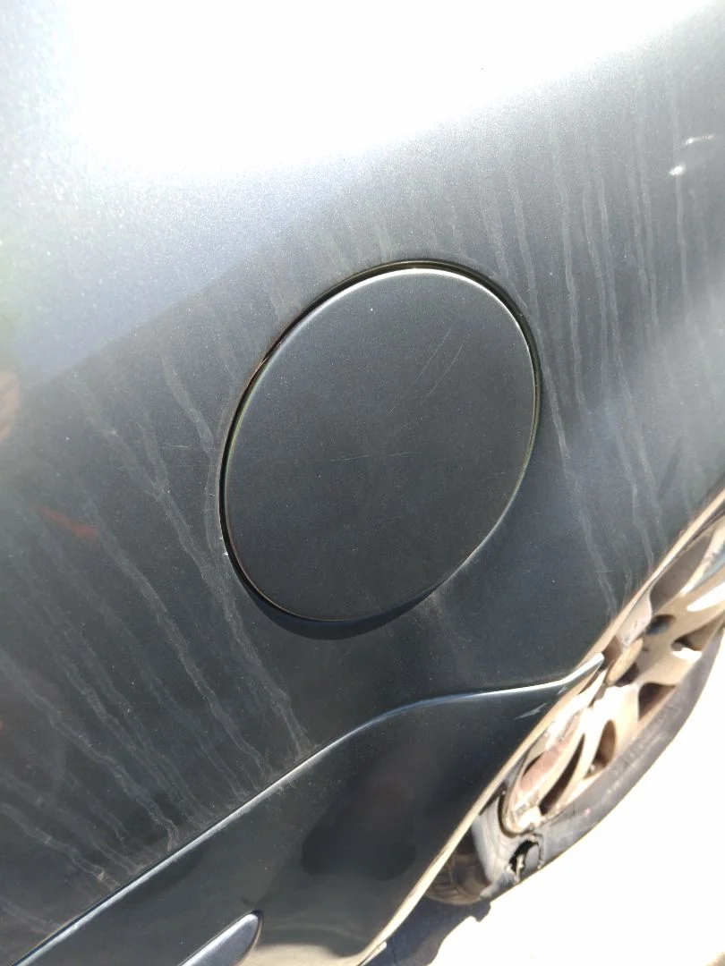 Foto de TAPA EXTERIOR COMBUSTIBLE VOLKSWAGEN PASSAT BERLINA (3B3) 1.9 TDI (131 CV / 96 KW)