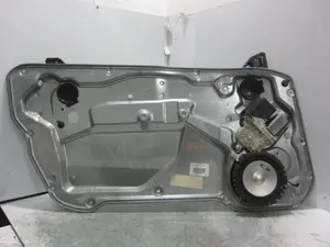 Foto de ELEVALUNAS TRASERO IZQUIERDO SEAT IBIZA (6L1) 1.9 TDI (101 CV / 74 KW) referencia 6L3837755 foto 1