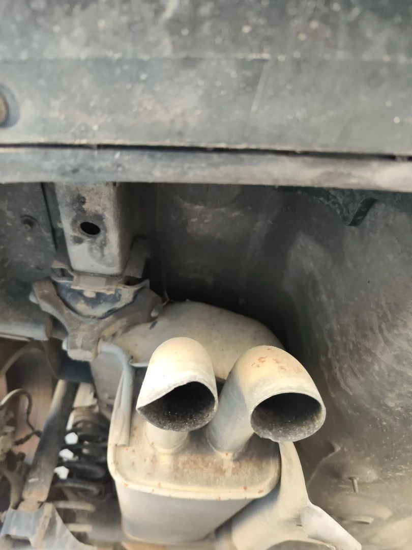 Foto de SILENCIADOR TRASERO SEAT CORDOBA BERLINA (6L2) 1.9 TDI (131 CV / 96 KW)