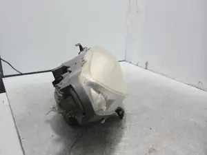 Foto de FARO DERECHO PEUGEOT 307 BERLINA (S2) 1.6 HDi (109 CV / 80 KW) referencia 9646291780 foto 4