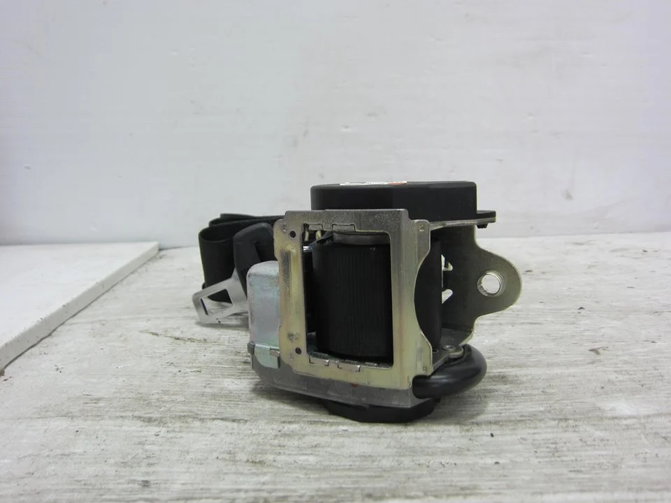 Foto de CINTURON SEGURIDAD DELANTERO IZQUIERDO AUDI A6 BERLINA (4F2) 4.2 V8 40V (335 CV / 246 KW) referencia 560788401