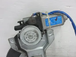 Foto de ELEVALUNAS DELANTERO DERECHO HYUNDAI MATRIX (FC) 1.6 CAT (103 CV / 76 KW) referencia 9882017100 foto 3