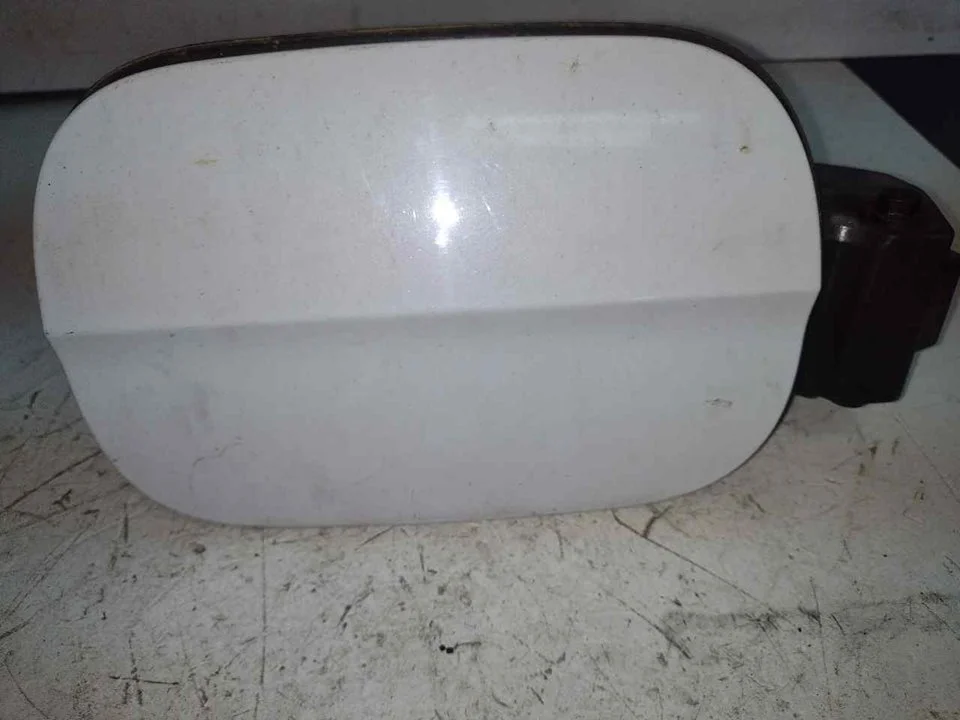 Foto de TAPA EXTERIOR COMBUSTIBLE SKODA SUPERB COMBI (3V5) 2.0 TDI (190 CV / 140 KW) referencia 510810773
