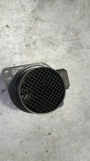 Foto de CAUDALIMETRO AUDI A1 (8X1) 1.6 TDI (105 CV / 77 KW) referencia 03L906461 foto 5