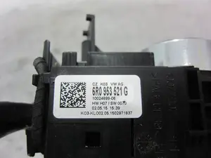 Foto de MANDO MULTIFUNCION SEAT IBIZA BERLINA (6J5) 1.2 TSI (86 CV / 63 KW) referencia 6R0953521G foto 4