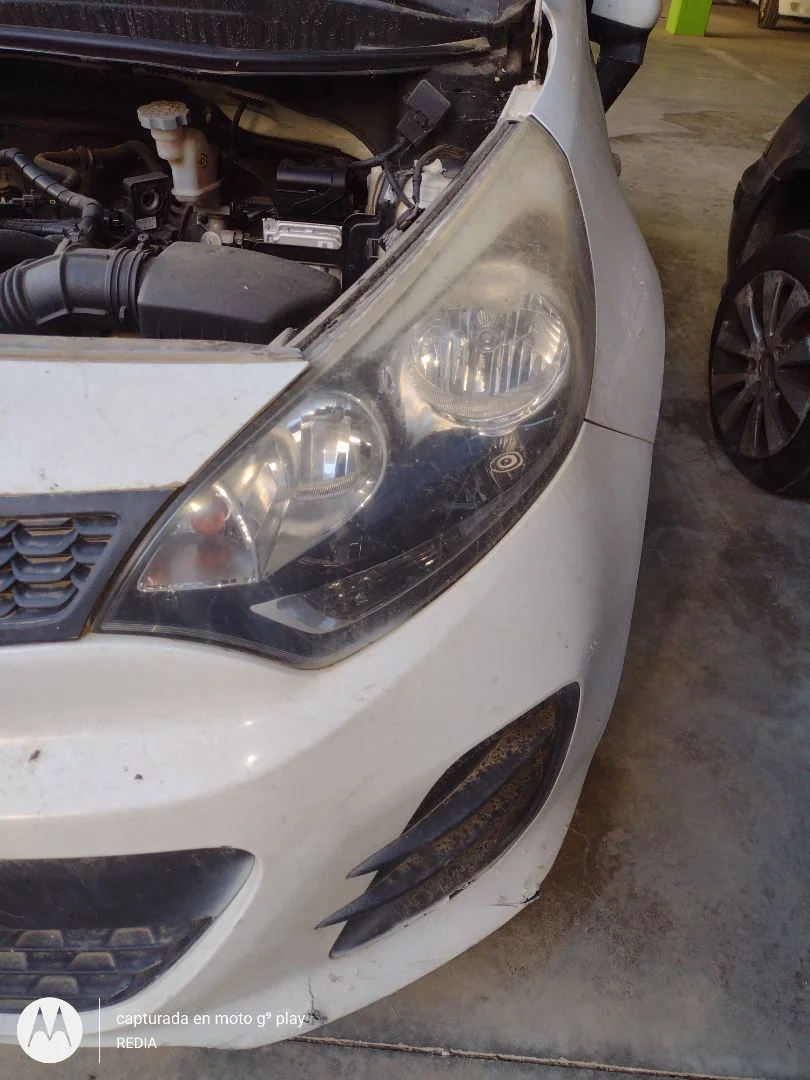 Foto de FARO IZQUIERDO KIA RIO (UB) 1.2 CAT (86 CV / 63 KW) referencia 921011W280
