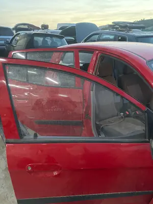 Foto de LUNA DELANTERA DERECHA KIA PICANTO (SA) 1.1 CAT (65 CV / 48 KW) referencia 8242107010