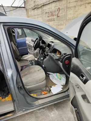 Foto de GOMAS CONTORNO PUERTA KIA CARNIVAL 2.9 CRDi CAT (185 CV / 136 KW)