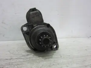 Foto de MOTOR ARRANQUE VOLKSWAGEN PASSAT BERLINA (3B2) referencia S191654A foto 4