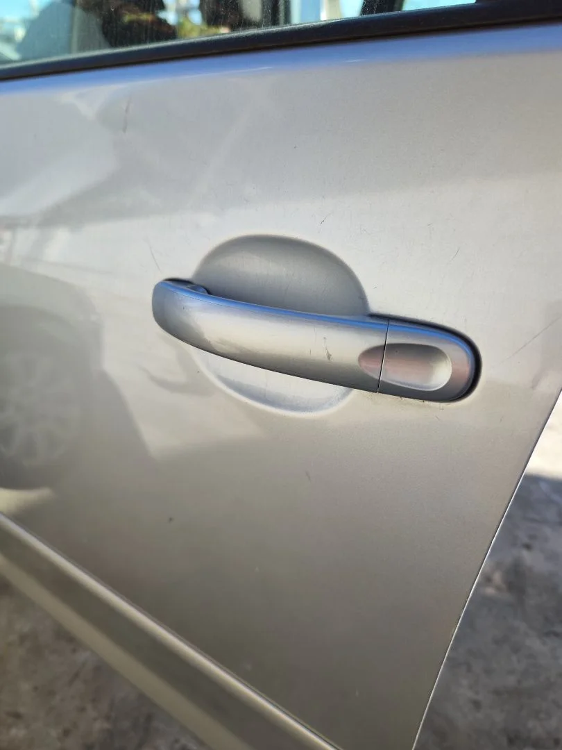 Foto de MANETA EXTERIOR DELANTERA IZQUIERDA VOLKSWAGEN GOLF PLUS V (5M1) 1.9 TDI (105 CV / 77 KW)