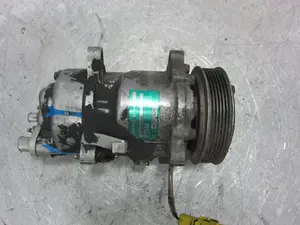 Foto de COMPRESOR AIRE ACONDICIONADO CITROEN JUMPER FURGÓN 1.9 Diesel (69 CV / 51 KW) referencia 9639078280 foto 6