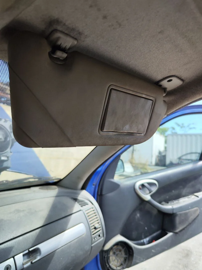 Foto de PARASOL DERECHO CITROEN XSARA COUPE 2.0 HDi CAT (RHY / DW10TD) (90 CV / 66 KW)