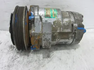 Foto de COMPRESOR AIRE ACONDICIONADO OPEL CORSA C referencia SD6V121447F foto 2