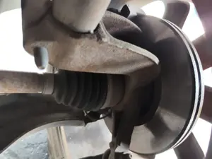 Foto de PINZA DE FRENO DELANTERA DERECHA RENAULT MEGANE II COUPE/CABRIO 1.5 dCi Diesel (106 CV / 78 KW) referencia 7701065267