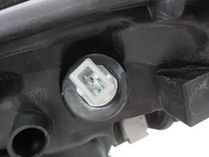 Foto de FARO DERECHO RENAULT SCENIC I (JA...) 1.6 (107 CV / 79 KW) referencia 7700432095 foto 9