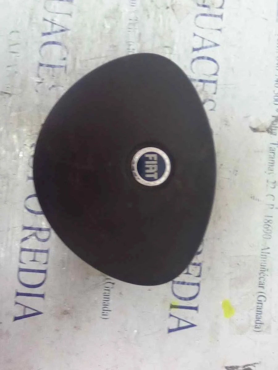 Foto de AIRBAG DELANTERO IZQUIERDO FIAT II PUNTO (188) BERLINA referencia 7353352420