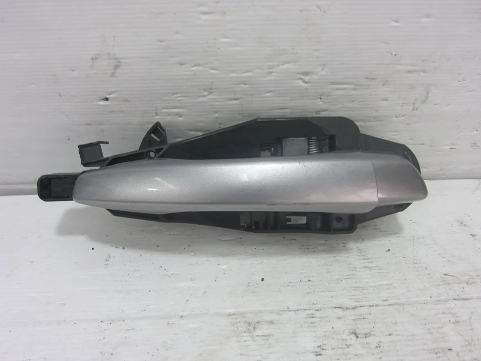 Foto de MANETA EXTERIOR DELANTERA DERECHA PEUGEOT 308 referencia 9802977180