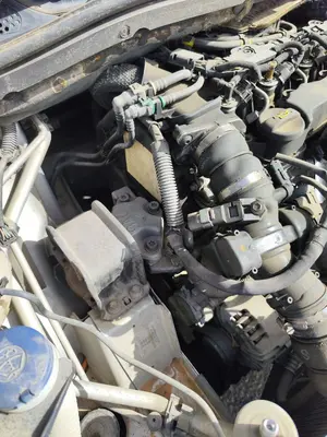 Foto de MOTOR COMPLETO CITROEN C4 BERLINA 1.6 16V HDi (90 CV / 66 KW) referencia 9HX foto 2