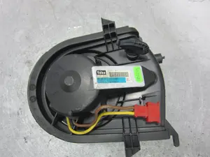 Foto de MOTOR CALEFACCION SEAT IBIZA (6K1) 1.4  (60 CV / 44 KW) referencia 651625U