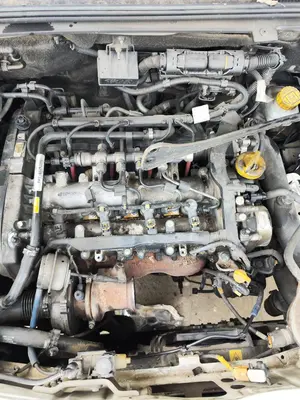 Foto de MOTOR COMPLETO FIAT II DOBLÒ (263) CARGO 1.6 JTDM 16V CAT (105 CV / 77 KW) referencia 198A300 foto 4