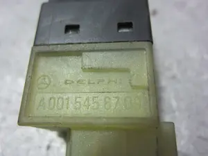 Foto de INTERRUPTOR MERCEDES-BENZ VIANO (639) 2.1 CDI CAT (150 CV / 110 KW) referencia A015456709 foto 4