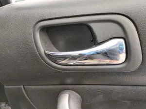 Foto de MANETA INTERIOR TRASERA DERECHA HONDA ACCORD BERLINA (CL/CN) 2.0 VTEC CAT (155 CV / 114 KW)