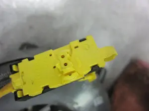 Foto de ANILLO AIRBAG OPEL ASTRA G CARAVAN referencia 90588757 foto 5