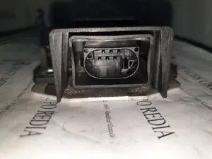Foto de CENTRALITA CHECK CONTROL MERCEDES-BENZ CLASE S (BM 220) BERLINA referencia 0265005230 foto 4