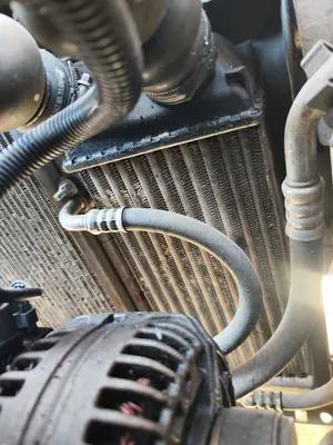 Foto de INTERCOOLER CITROEN C4 BERLINA 1.6 16V HDi (90 CV / 66 KW) referencia 0384H5