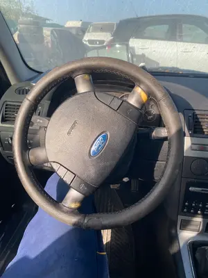 Foto de VOLANTE FORD MONDEO BERLINA (GE)
