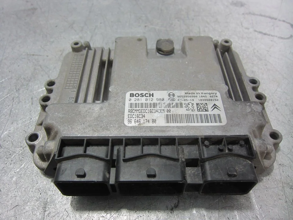 Foto de CENTRALITA MOTOR UCE CITROEN C4 PICASSO 1.6 16V HDi FAP (109 CV / 80 KW) referencia 9664617480