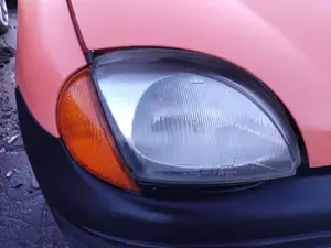 Foto de FARO DERECHO FIAT SEICENTO (187) 0.9 CAT (39 CV / 29 KW)