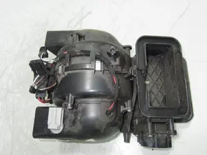 Foto de MOTOR CALEFACCION MERCEDES-BENZ CLASE ML (BM 163) 3.7 V6 CAT (245 CV / 180 KW) referencia A1638300308 foto 3