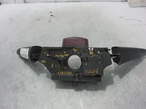 Foto de MANDO MULTIFUNCION MERCEDES-BENZ CLASE ML (BM 163) 3.2 V6 18V CAT (218 CV / 160 KW) referencia A0015406545 foto 8
